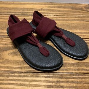 Burgundy Sanuk Yoga Sling